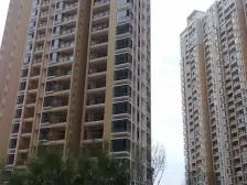 锦绣天下135平三室二厅全新精装出售