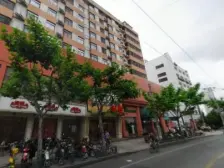 长阳路商铺1室南朝向165.00万元/套出售