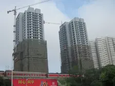 CBD商圈16 铁小 万佳幸福花园电梯大三房