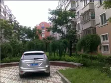 朝晖花园楼中楼带大车库好房诚心出售!