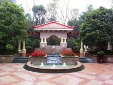 业主精心装修 家具家电齐全 出门就是南河公园