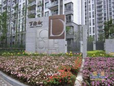 二梯四户,小户型,景观房,品质小区,环境优美,精装修,带车位