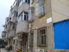 金山脚下,西津渡旁,生活交通便利,拎包入住。