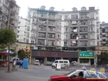 绿萝植物园,交通生活便利,香居丽景。