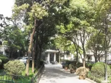 交大地铁口,精装大一房一厅,看东方明珠景观