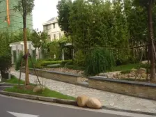 08年商品房联排边套,使用面积300带露台车库花园