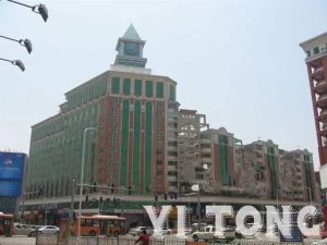 田安路金帝文化广场电梯四房,带露台,业主诚意出售