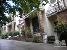 杨家坪商圈正规四房,住家舒适。看房提前联系