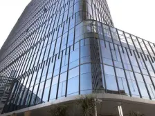 一绝海景视野+大三房+精装修+近金山卫站+近城市沙滩!
