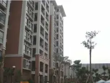 户型方正。拎包入住。已加多一房。