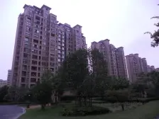 三期诚意出售,价格好沟通,看房方便,高标准装修