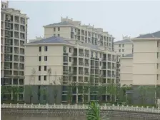 绿波景园 三期位置好,采光不遮挡 可做花园看房约