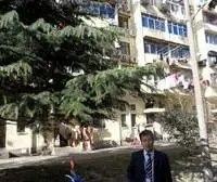 此房满5年税少,中间楼层边套户型,近2号线浦东南路站