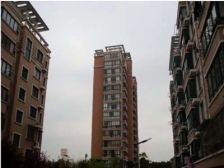 南桥老城区大平房高楼层电梯房,户型方正