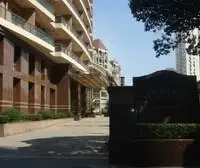 景观房,房型正气,得房率高,电梯房,小区中心位置,带飘窗,精装修