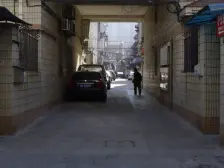 江苏路地铁口 边套全明两房 老上海洋房街道必卖好房