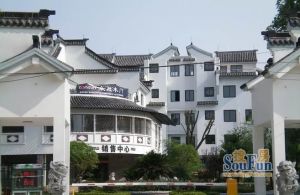 青云佳苑地铁口800米出入方便