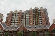 新上商品房,电梯中高层,毛坯,南北通风满5年税费少