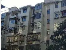 精装修中间楼层+地铁口+近公园+诚心出售