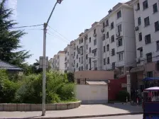 一楼带大天井,小区总价真低,南北两房,急售