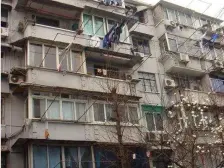 南北户型两房,朝南带露台,近18号线地铁