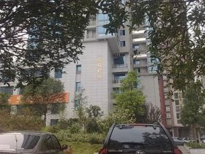 南湖路蓉苑欧园旁正规两房地铁口配套齐全诚心卖
