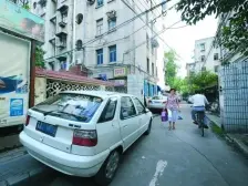 大户型,小区生活便利,小区位置好。出行方便