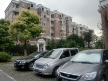 凤毛麟角房源!送独立车库!送超大露台!错过再无!