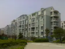 婚房装修40万(一年),小区花园位置 ,业主诚意出售