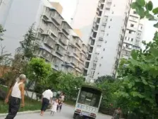 环线 西南医院旁 近凤小 户型好 采光好 视野好