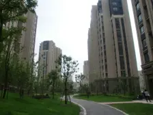 大虹桥+2012年小区电梯房+近13号地铁双轨交+近万达