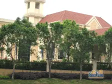 汽博中心 类独栋别墅 现代简约装修 带车位 大花园