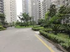 北滨路 精装大三房 户型方正 业主诚心出售