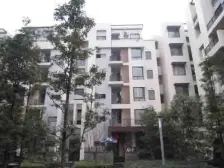 位置和,采光户型好,业主诚心出售。