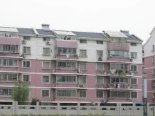 马浜花园北区大户阁楼 可做两层 非常实用 业主诚心卖