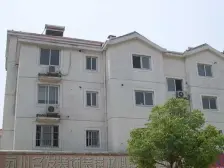 福星小区四楼复式 朝南大晒台 有汽车库