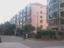 满五年,安静位置,楼间距开阔, 采光好, 楼层好。