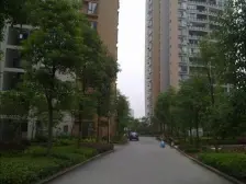 青河世家 清水3房 朝中庭 楼层适中