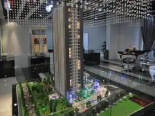 此房视野采光好,业主住家精装修,诚心出售。