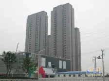 一梯三户,电梯房,南北通透,主卧朝南,品质小区,交通便利,居家装修,诚意出售