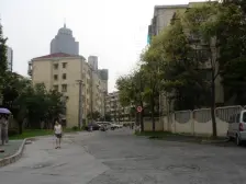 一梯两户,户型全明,采光刺眼,房东着急出手,价钱可优于市场!