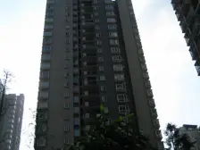 房子户型方正采光好 业主住家装修 正规三居 交通便捷