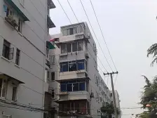 边套好房实用面积大,阳光照到客厅拎包入住,看房方便