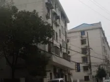 金色中环商品房 一年精装修 不靠路高层采光视野好