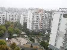 东兰雅苑 全朝南户型 一楼带大花园