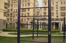 金尧花园精装三房带阁楼楼下自住楼上可出租