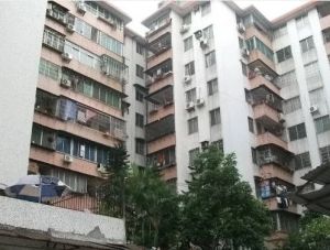 精装修实用三房业主诚心卖安静舒适