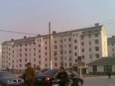 惠丰花园南区,多层楼梯房,中户+阁楼,毛坯出租,高楼层,视野