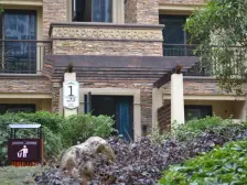 视野好,小区配套成熟,交通便捷 楼下就是公交车站