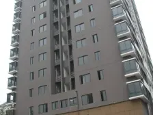 轻轨房,带阳台,住家安静,小区物业好